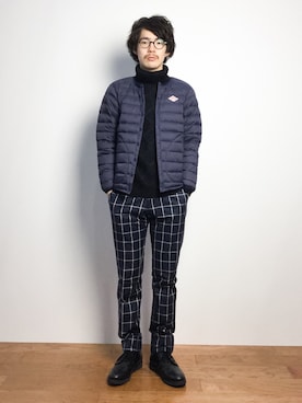 「glory crew（グローリークルー）のアイテム（ニット/セーター）」を使った、ナカニシアキラさん（メンズ・172cm）の冬コーディネート