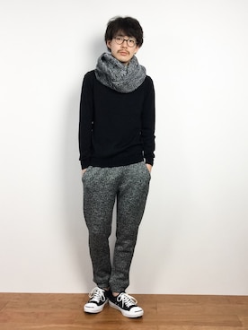 「黒ニット」｜ナカニシアキラさん（メンズ・172cm）の冬コーディネート