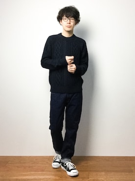 「黒ニット」｜ナカニシアキラさん（メンズ・172cm）の冬コーディネート