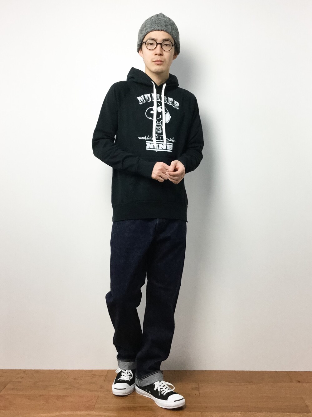 「orSlowの【orSlow(オアスロウ)】5ポケットデニム(ONE WASH)（デニムパンツ、ブルー系）」を使った、ナカニシアキラさん（メンズ・172cm）の冬コーディネートの1枚目の写真