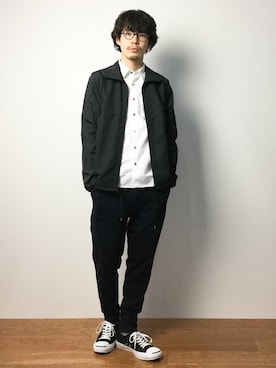 「YEVS（イーブス）のアイテム」を使った、ナカニシアキラさん（メンズ・172cm）の冬コーディネート