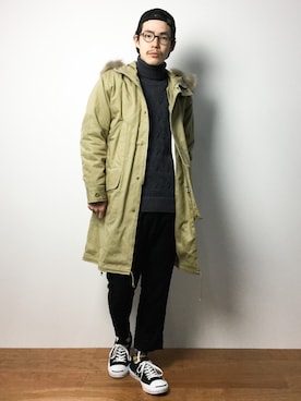 「CABANE de ZUCCa（カバンドズッカ）のアイテム（パンツ）」を使った、ナカニシアキラさん（メンズ・172cm）の冬コーディネート
