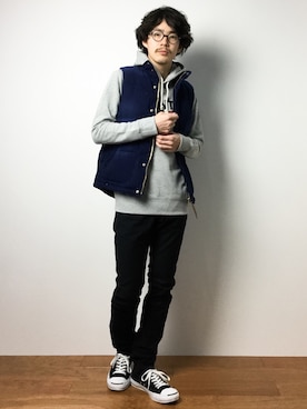「Right-on（ライトオン）のアイテム（パーカー）」を使った、ナカニシアキラさん（メンズ・172cm）の冬コーディネート