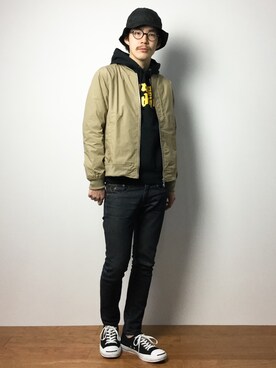 「Right-on（ライトオン）のアイテム（MA-1）」を使った、ナカニシアキラさん（メンズ・172cm）の冬コーディネート