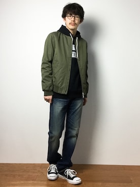 「Right-on（ライトオン）のアイテム（パーカー）」を使った、ナカニシアキラさん（メンズ・172cm）の冬コーディネート