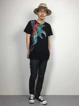 「チャイハネ（チャイハネ）のアイテム（Tシャツ/カットソー）」を使った、ナカニシアキラさん（メンズ・172cm）の春コーディネート