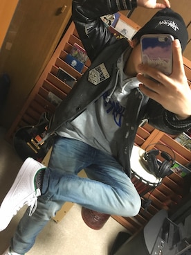 「DIESEL（ディーゼル）のアイテム（スタジャン）」を使った、きちあきさん（メンズ・165cm）の春コーディネート