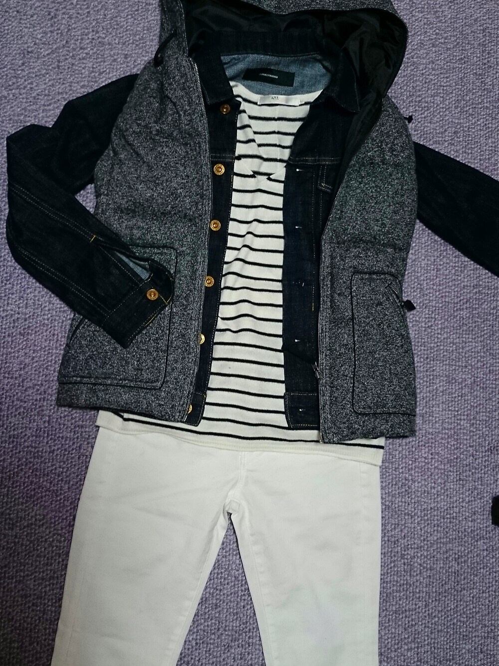 「AZUL by moussyのウォッシャブルソフトタッチV/NニットPO（ニット/セーター、ホワイト系）」を使った、たんままさん（レディース・152cm）の春コーディネートの1枚目の写真