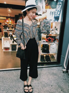 ANNA WANGさんのコーディネート