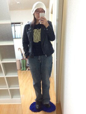 「黒Tシャツ」｜「アイテム（ライダースジャケット）」を使った、みひろさん（レディース・159cm）の秋コーディネート