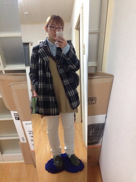 「ダンガリーシャツ」｜「アイテム（その他アウター）」を使った、みひろさん（レディース・159cm）の冬コーディネート