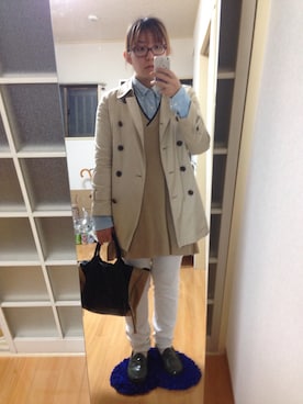 「ダンガリーシャツ」｜「アイテム（トレンチコート）」を使った、みひろさん（レディース・159cm）の春コーディネート
