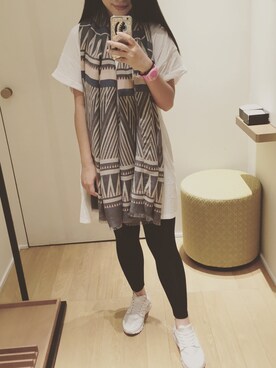 「アイテム（アナログ腕時計、ピンク系）」を使った、Fish.L910さん（レディース・160cm）の秋コーディネート