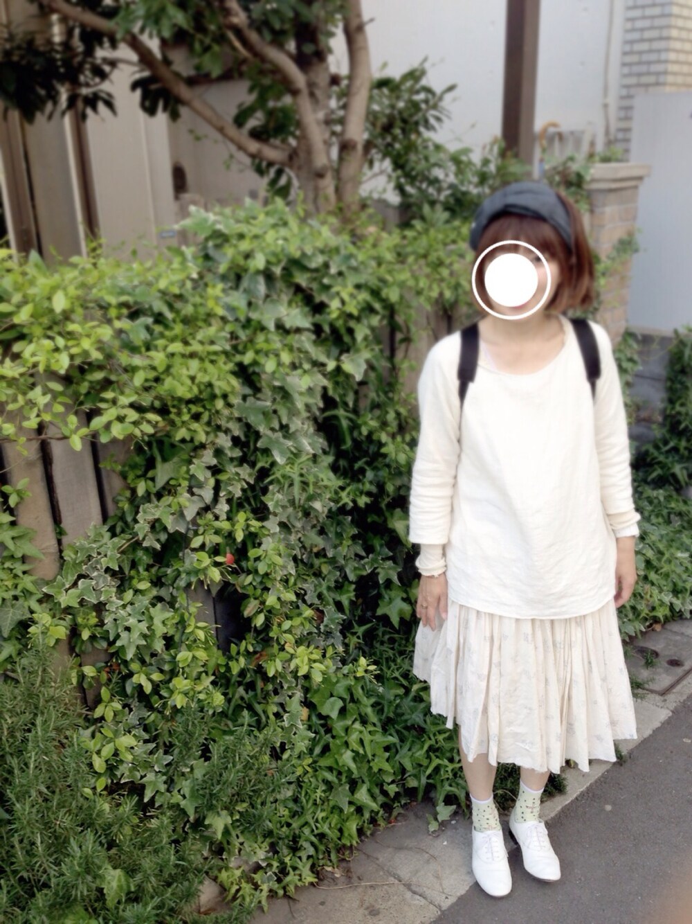 「ミナペルホネン、journal standard luxe、ホワイト、レペット、mina perhonen」｜「MUHLBAUERのアイテム（ヘアバンド、グレー系）」を使った、souffleさん（レディース・164cm）の春コーディネートの1枚目の写真
