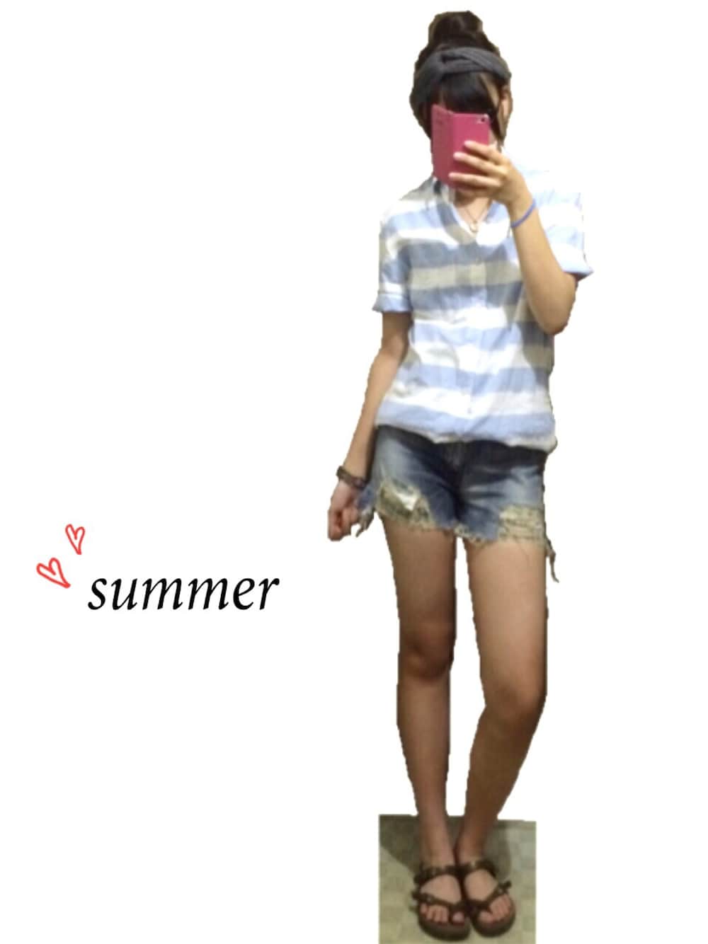 「summer、ブルー、ダメージデニムパンツ、ボーダー、シャツスタイル、ヘアバンド、おだんごヘアー、デニム、ブレスレット、夏」｜「Rodeo Crownsのアイテム（シャツ/ブラウス、ブルー系）」を使った、choco.さん（レディース・159cm）の夏コーディネートの1枚目の写真