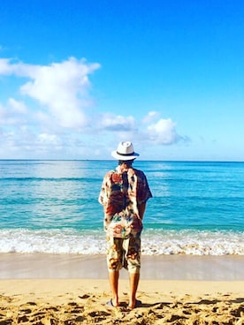 「ALOHA（アロハ）のアイテム」を使った、sugurutajima97さん（メンズ・178cm）の夏コーディネート