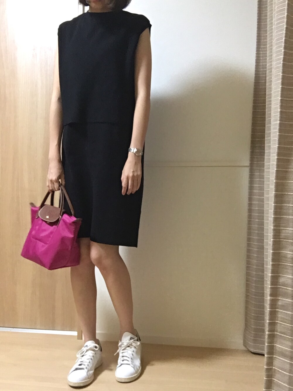 「シンプルコーデ、きれいめカジュアル」｜「PLSTのアイテム（ワンピース、ブラック系）」を使った、miさん（レディース・167cm）の夏コーディネートの1枚目の写真