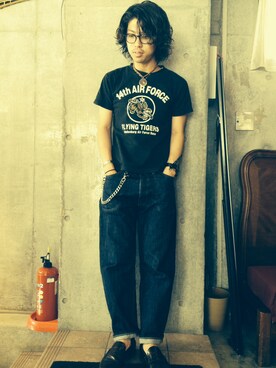 「STANDARD CALIFORNIA（スタンダード カリフォルニア）のLEE × SD #11-W Painter Pants (One Wash Indigo)（デニムパンツ、ブルー系）」を使った、SHUNさん（メンズ・168cm）の春コーディネート