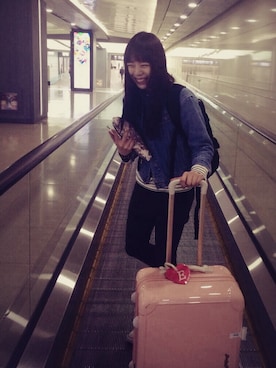 「韓国旅行」｜「アイテム（デニムジャケット）」を使った、りつさん（レディース・162cm）の秋コーディネート