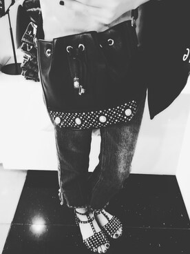 「VERSUS（ヴェルサス）のアイテム」を使った、Ching.sさん（レディース・166cm）の秋コーディネート