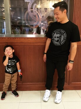 「アイテム（腕時計）」を使った、Jordan Hsuさん（キッズ・100cm）の秋コーディネート