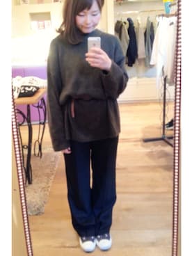 「NOMBRE IMPAIR（ノンブルアンペール）のアイテム（スラックス）」を使った、kinaさん（レディース・150cm）の秋コーディネート