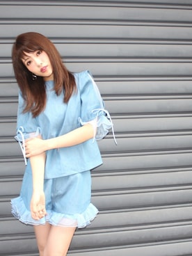 「MICOAMERI（ミコアメリ）のアイテム（シャツ/ブラウス）」を使った、舟山久美子♡くみっきーさん（レディース・155cm）の冬コーディネート