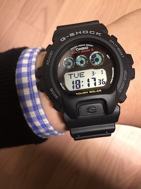 「CASIO」｜「アイテム（スウェット）」を使った、リトルミイさん（レディース・161cm）の春コーディネート