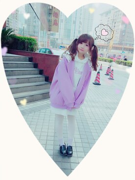 「WC（ダブル シー）のアイテム（パーカー）」を使った、💘kikinoaibakunn💘さん（レディース・156cm）の春コーディネート