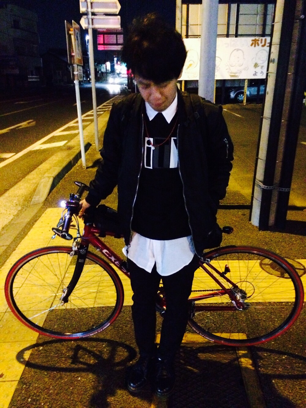「2015年一発目」｜「WEGOのWEGO/ビエラロングシャツ（シャツ/ブラウス、ホワイト系）」を使った、ナンさん（メンズ・167cm）の冬コーディネートの1枚目の写真