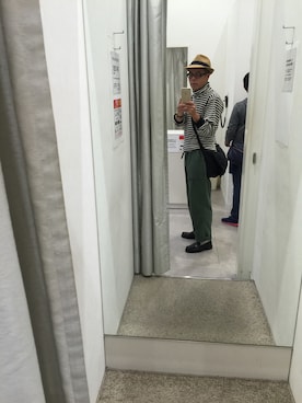 「BLUE BLUE（ブルーブルー）のアイテム（ニット/セーター）」を使った、タカ                 ☮さん（メンズ・170cm）の秋コーディネート