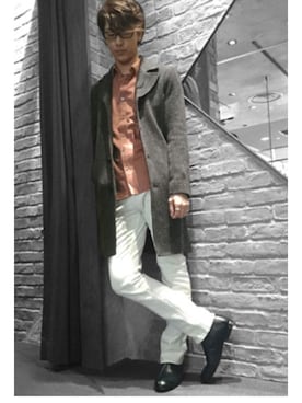 「NO ID.（ノーアイディ）のアイテム（トレンチコート）」を使った、NO ID. Officialさん（メンズ・178cm）の冬コーディネート