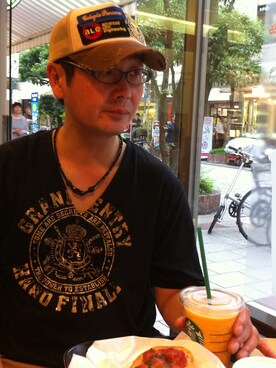 Yoshihiro  Yonezawaさんのコーディネート