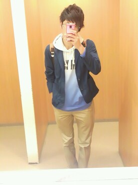 「アイテム（テーラードジャケット、グリーン系）」を使った、りょーじさん（メンズ・173cm）の春コーディネート