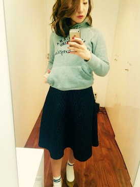 しおさきえり(ladiance代官山)さんのコーディネート