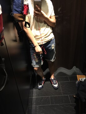 「PULL&BEAR（プルアンドベア）のアイテム（カーゴパンツ）」を使った、快乐的小阳爱抽疯งさん（メンズ・173cm）の秋コーディネート