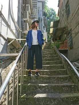 「plain-me（プレインミー）のアイテム（ジャケット/アウター）」を使った、Kit Liaoさん（レディース・168cm）の秋コーディネート