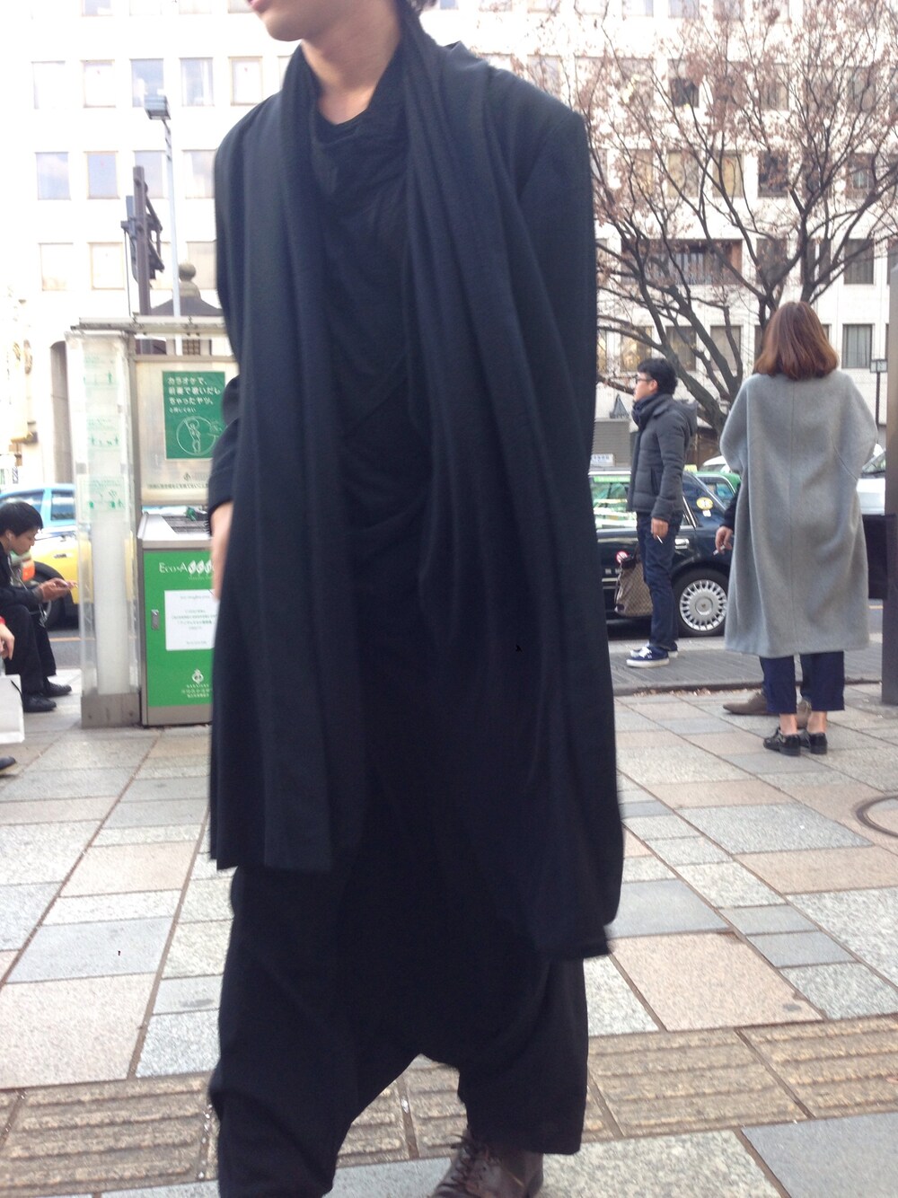 「YVES SAINT LAURENT、Dior、Damir Doma、GUIDI」｜「Christian Diorのアイテム（その他アウター、ブラック系）」を使った、shionさん（メンズ・175cm）の冬コーディネートの1枚目の写真