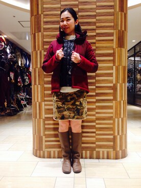 「迷彩スカート」｜「アイテム（その他アウター）」を使った、小林さん（レディース・155cm）の冬コーディネート