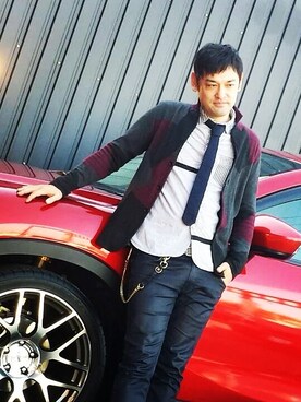 「アイテム（バングル/リストバンド）」を使った、宮田麺児さん（メンズ・178cm・30代）の冬コーディネート