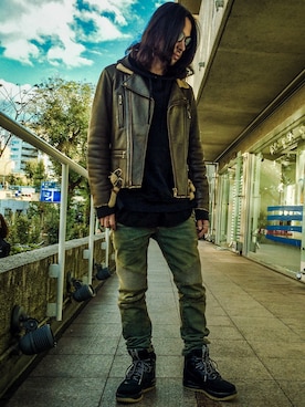「UNUSED（アンユーズド）のアイテム（ライダースジャケット）」を使った、BFさん（メンズ・175cm）の冬コーディネート