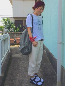 「DEEP BLUE（ディープブルー）のアイテム（パンツ）」を使った、シゲさん（レディース・162cm）の夏コーディネート