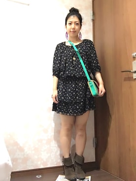 「DGRACE（ディグレース）のアイテム」を使った、Eri Suzukievaさん（レディース・157cm）の秋コーディネート