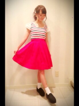 「nice claup」｜「アイテム（デニムジャケット）」を使った、牧野 桃美さん（レディース・155cm）の春コーディネート