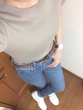 「UNIQLO Tシャツ」｜「アイテム（腕時計）」を使った、MOMOさん（レディース・162cm）の夏コーディネート