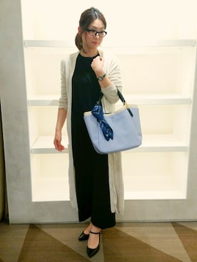 「サックスブルー」｜「アイテム（財布/小物）」を使った、がんちゃんさん（レディース・168cm）の春コーディネート