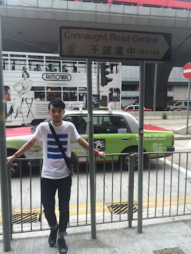 「アイテム（ボディバッグ/ウエストポーチ、グリーン系）」を使った、毛_Mouさん（メンズ・165cm）の春コーディネート