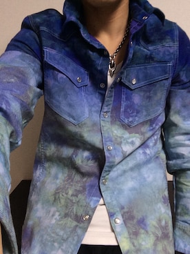 「不明のアイテム（シャツ/ブラウス、ブルー系）」を使った、TMさん（メンズ・176cm）の冬コーディネート