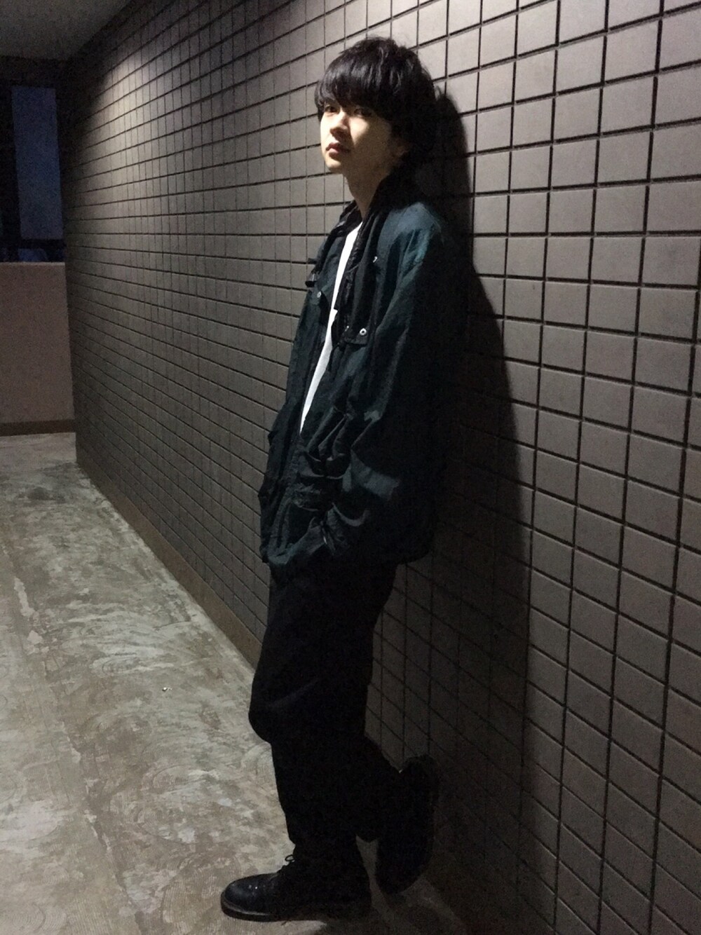 「三軒茶屋」｜「COMME des GARCONSのアイテム（シューズ、ブラック系）」を使った、takayasuryoutaさん（メンズ・170cm）の秋コーディネートの1枚目の写真