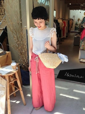 「peu pres（プープレ）のアイテム」を使った、アトリエドゥサボンさん（レディース・157cm）の春コーディネート